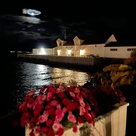 1. Etg I Dampskipsbrygga, Lodingen Havn Экстерьер фото