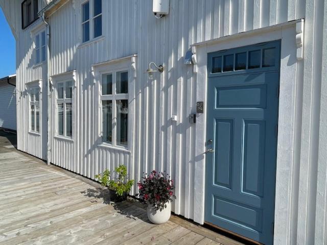 1. Etg I Dampskipsbrygga, Lodingen Havn Экстерьер фото